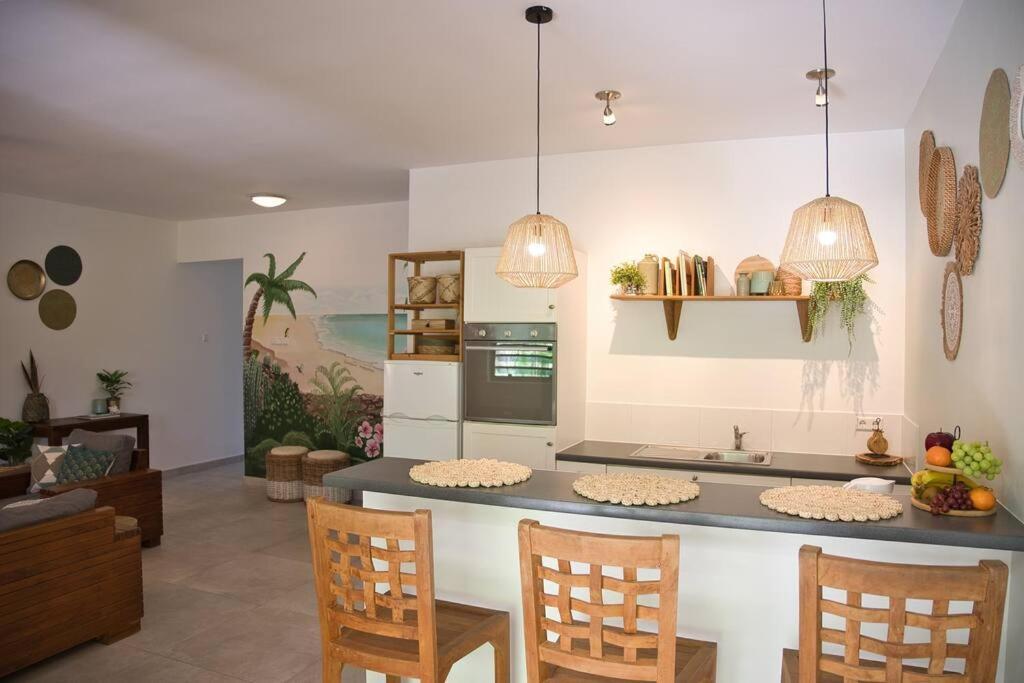 Caribbean Happyness Apartment Вилемстад Екстериор снимка